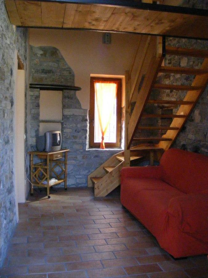Ferriere Albergo Diffuso Casa Delle Favole المظهر الخارجي الصورة