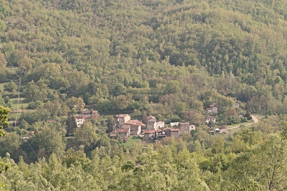 Ferriere Albergo Diffuso Casa Delle Favole المظهر الخارجي الصورة