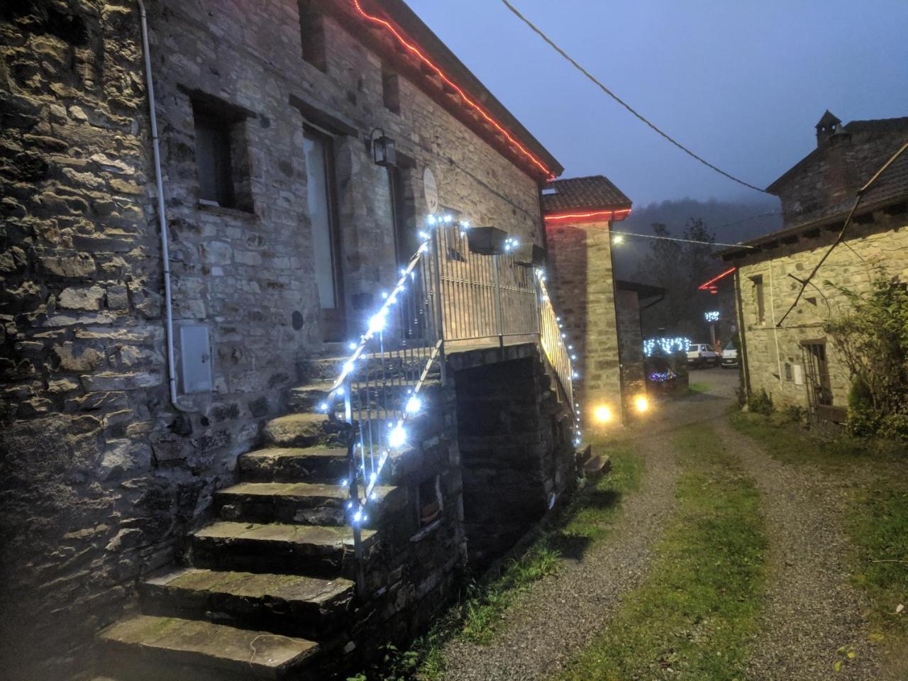 Ferriere Albergo Diffuso Casa Delle Favole المظهر الخارجي الصورة